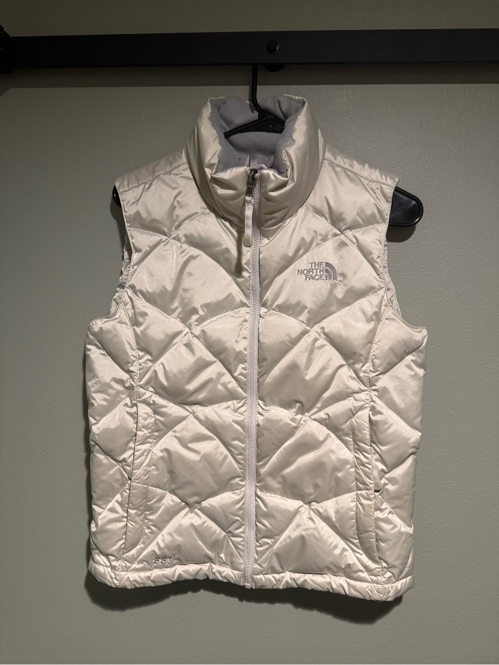 The North Face Women's Cream Quilted Puffer Vest size small
